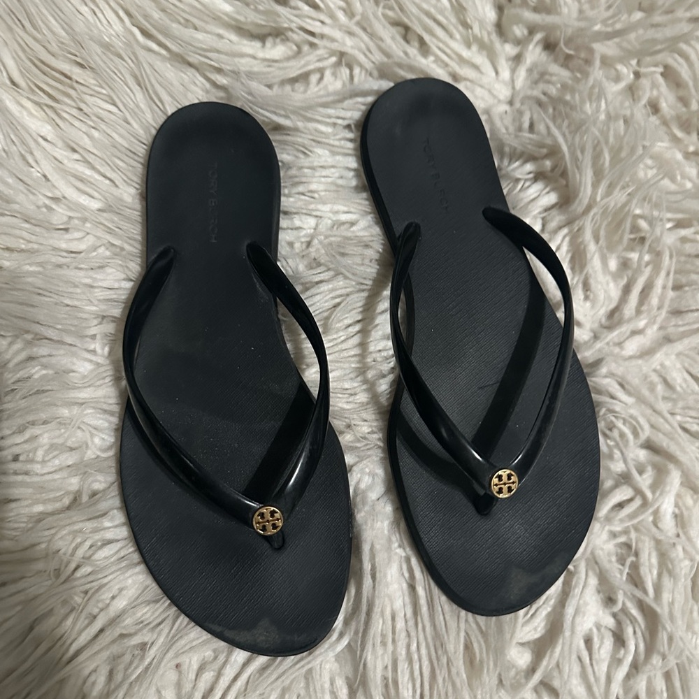 Tory Burch women’s size 8 black flip flops